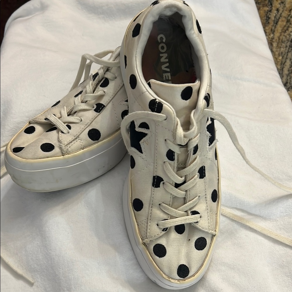 Converse White and Black Polka Dot Sneakers